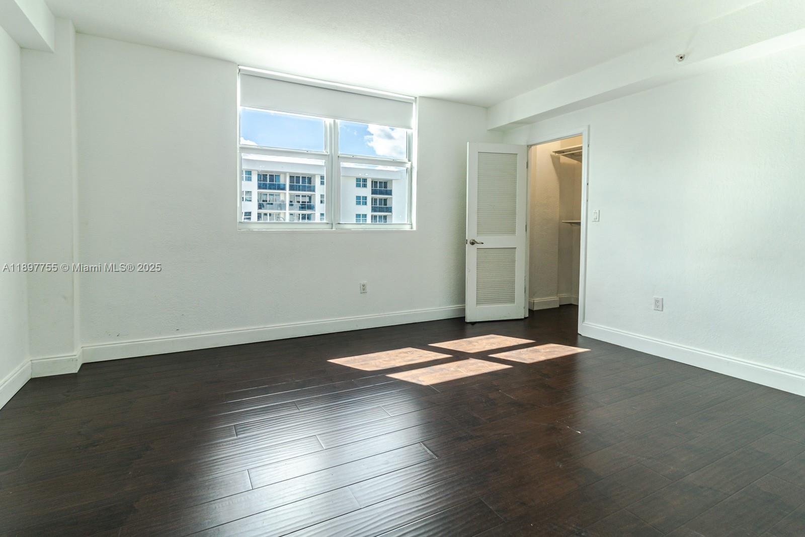 TREASURES ON THE BAY II C - Residential Lease