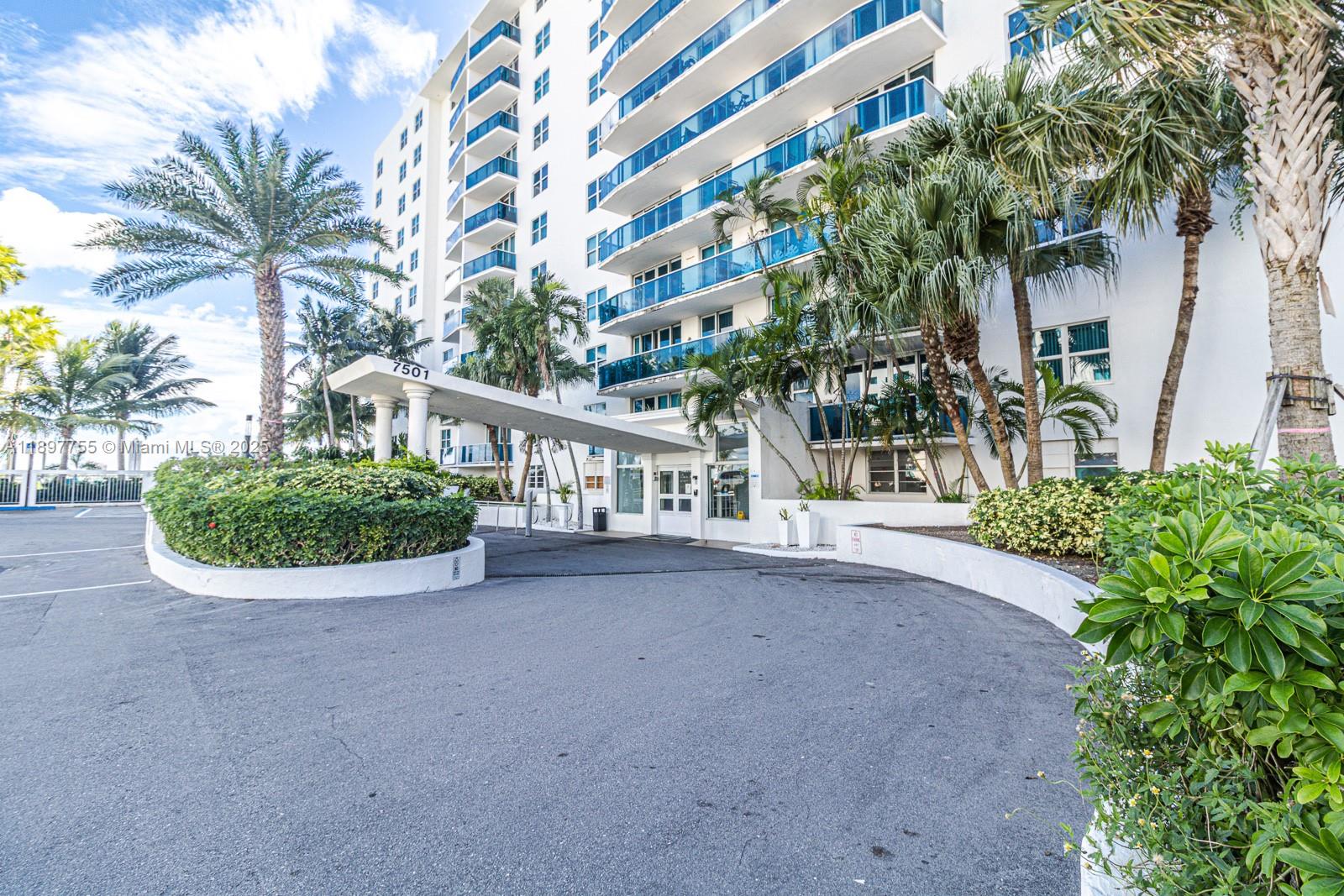 TREASURES ON THE BAY II C - Residential Lease