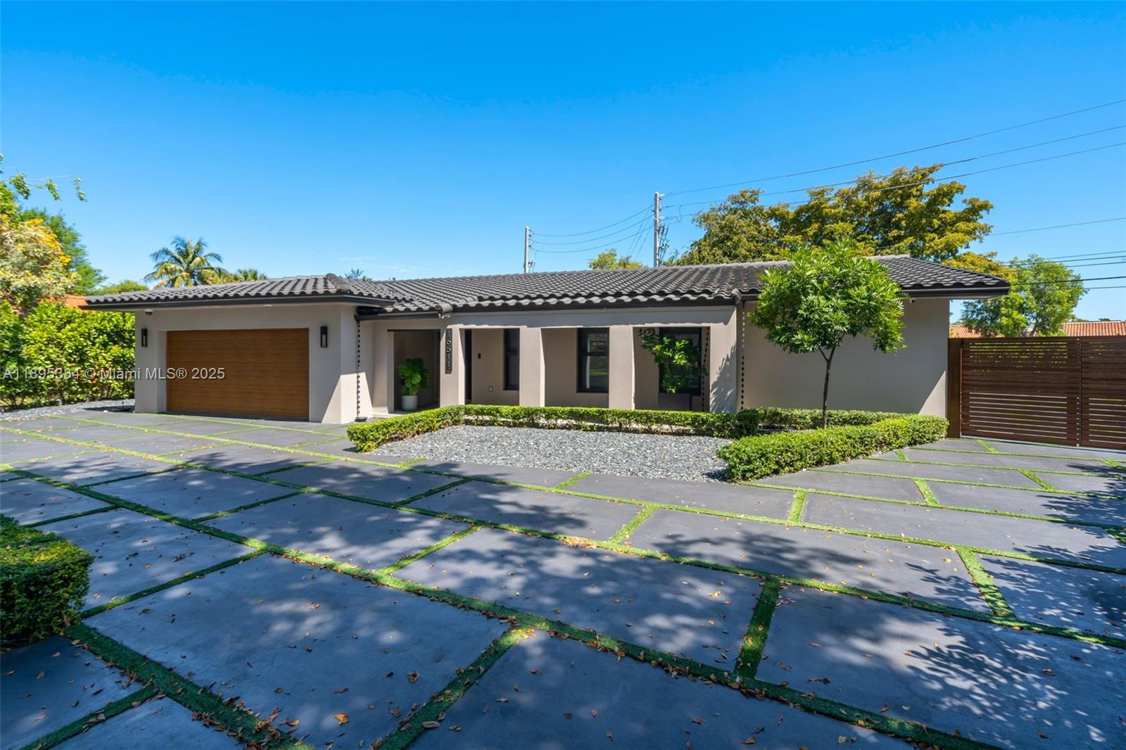 View photos, virtual tours, details... 16511 Stonehaven Rd