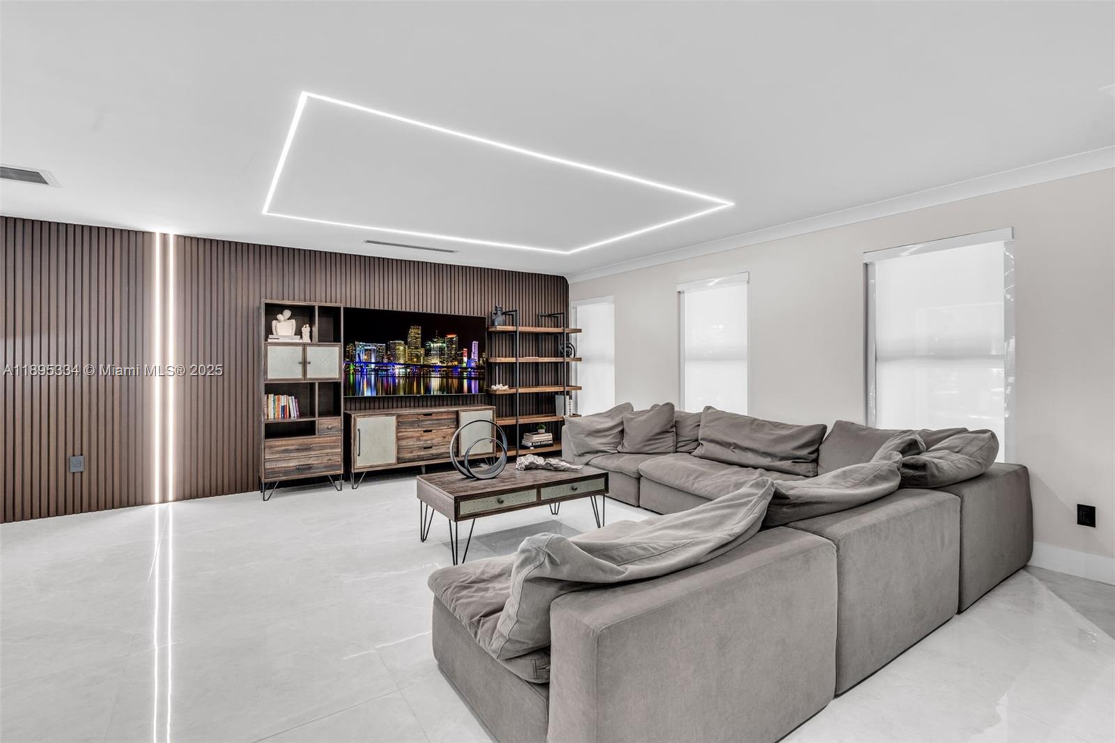 View photos, virtual tours, details... 16511 Stonehaven Rd