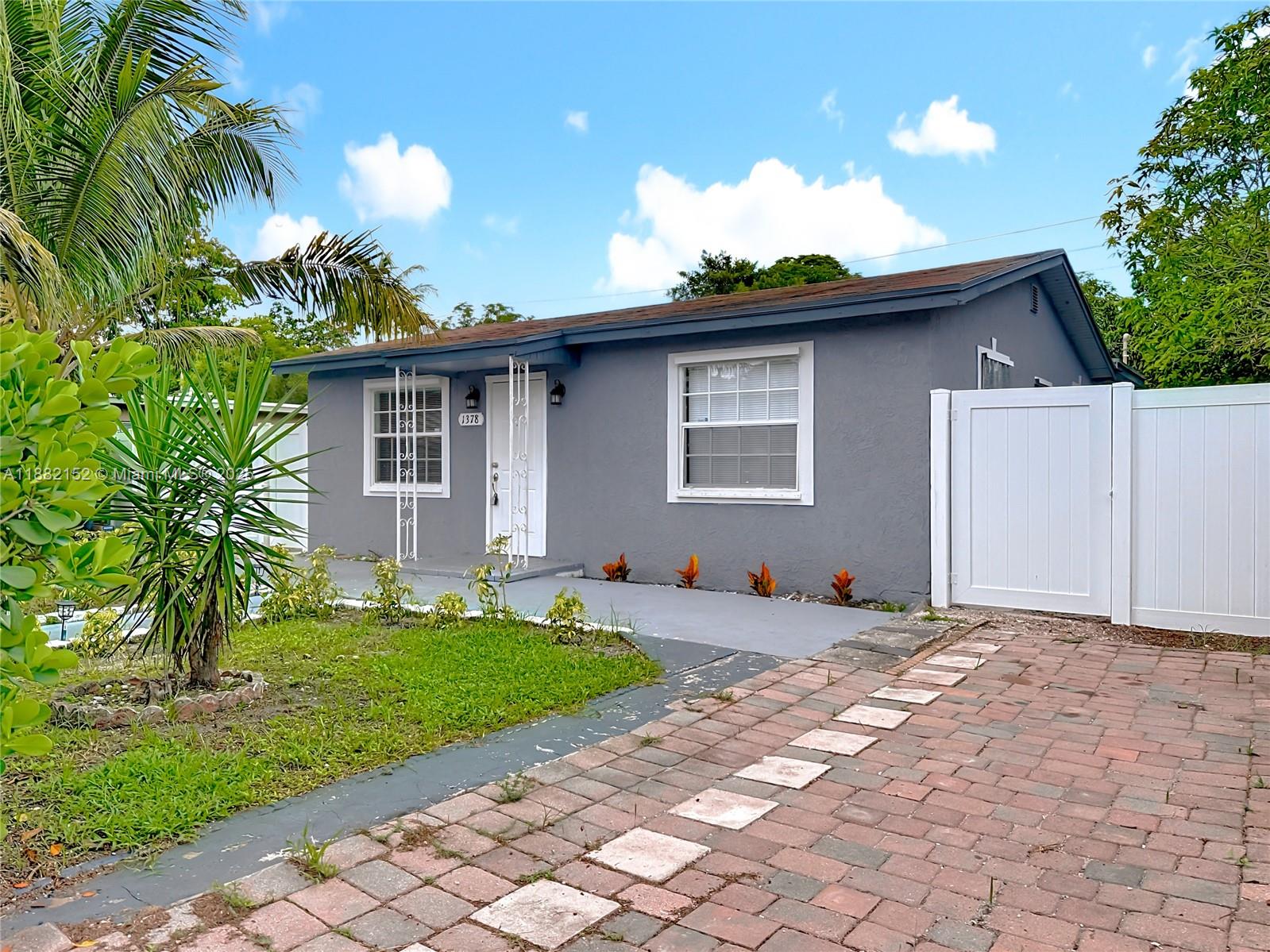 RELLAND PARK - Residential Lease