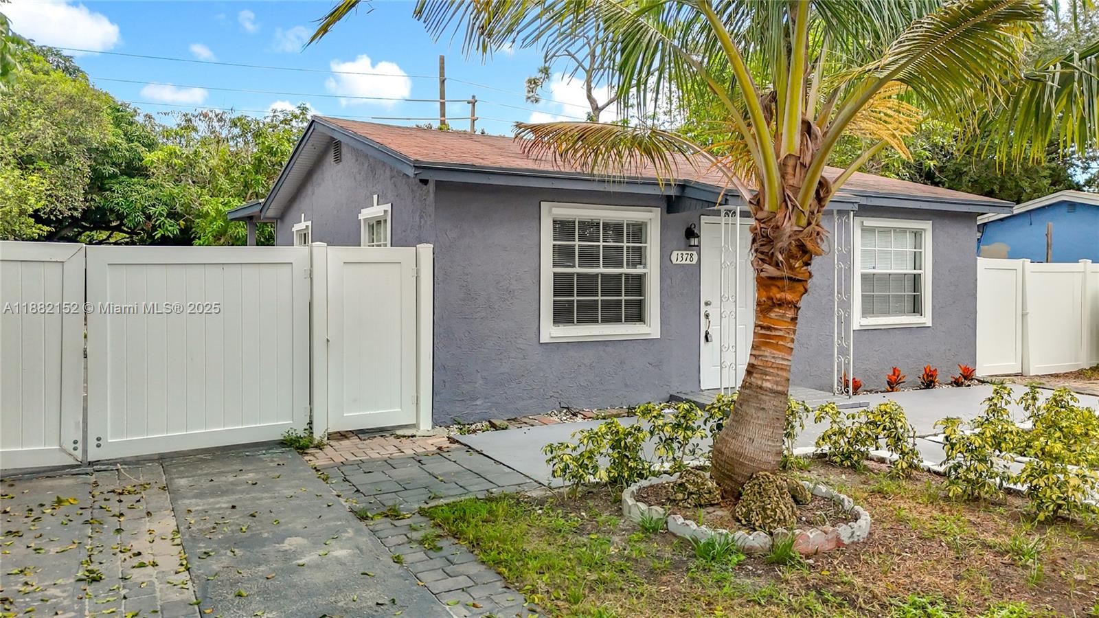 RELLAND PARK - Residential Lease