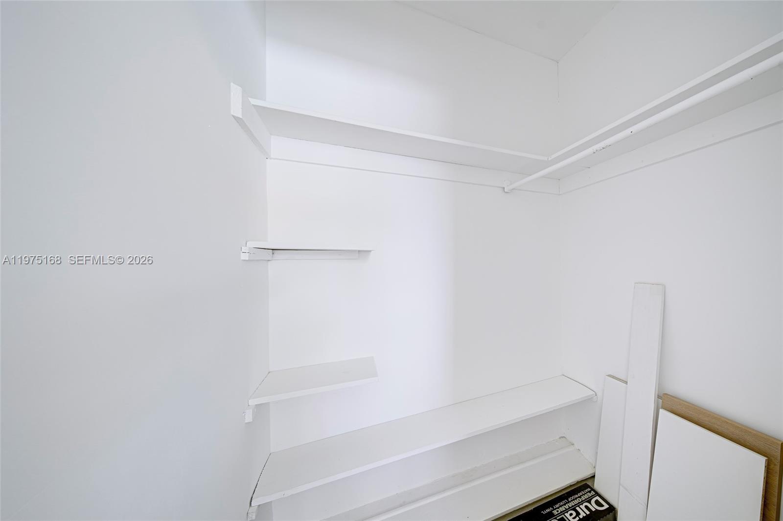 GROVELAND PK - Residential Lease