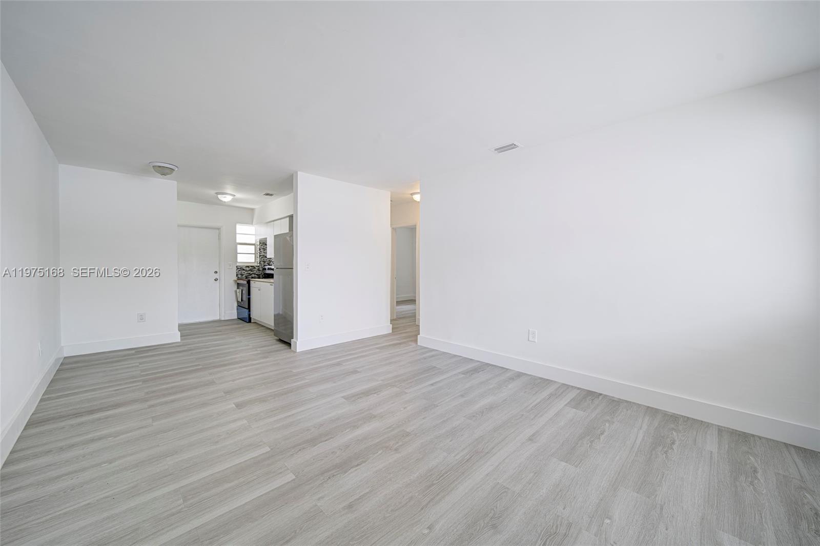 GROVELAND PK - Residential Lease