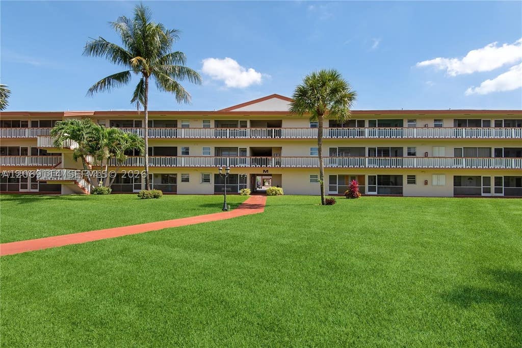 Photo of 5300 Washington St #C220, Hollywood, FL 33021 (MLS # A12069114)
