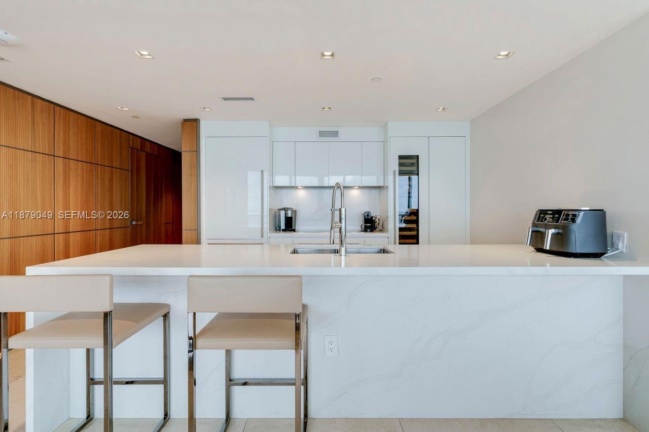 465 Brickell Ave 4801