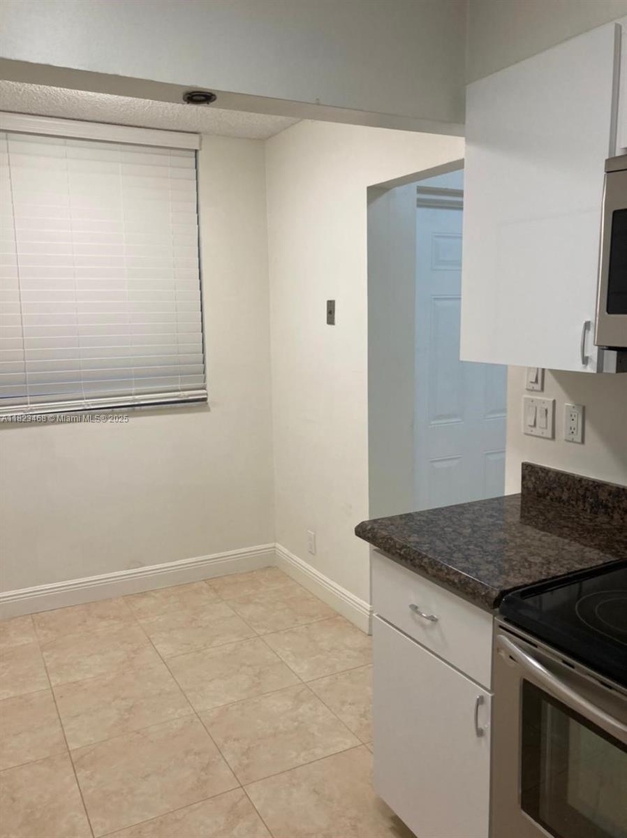 EASTWINDS AT CROSSWINDS C - Residential Lease