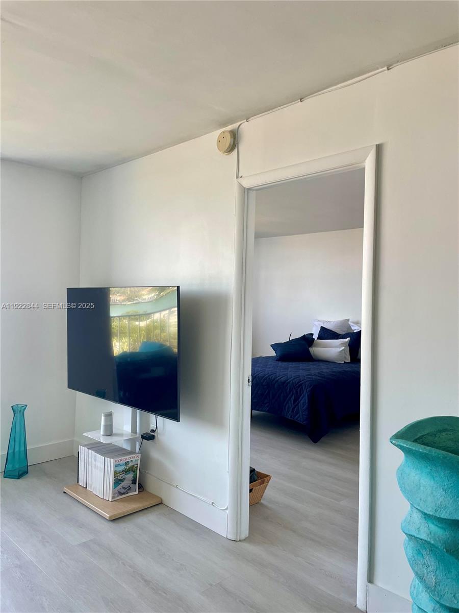 STANTON HOUSE CONDO - Residential