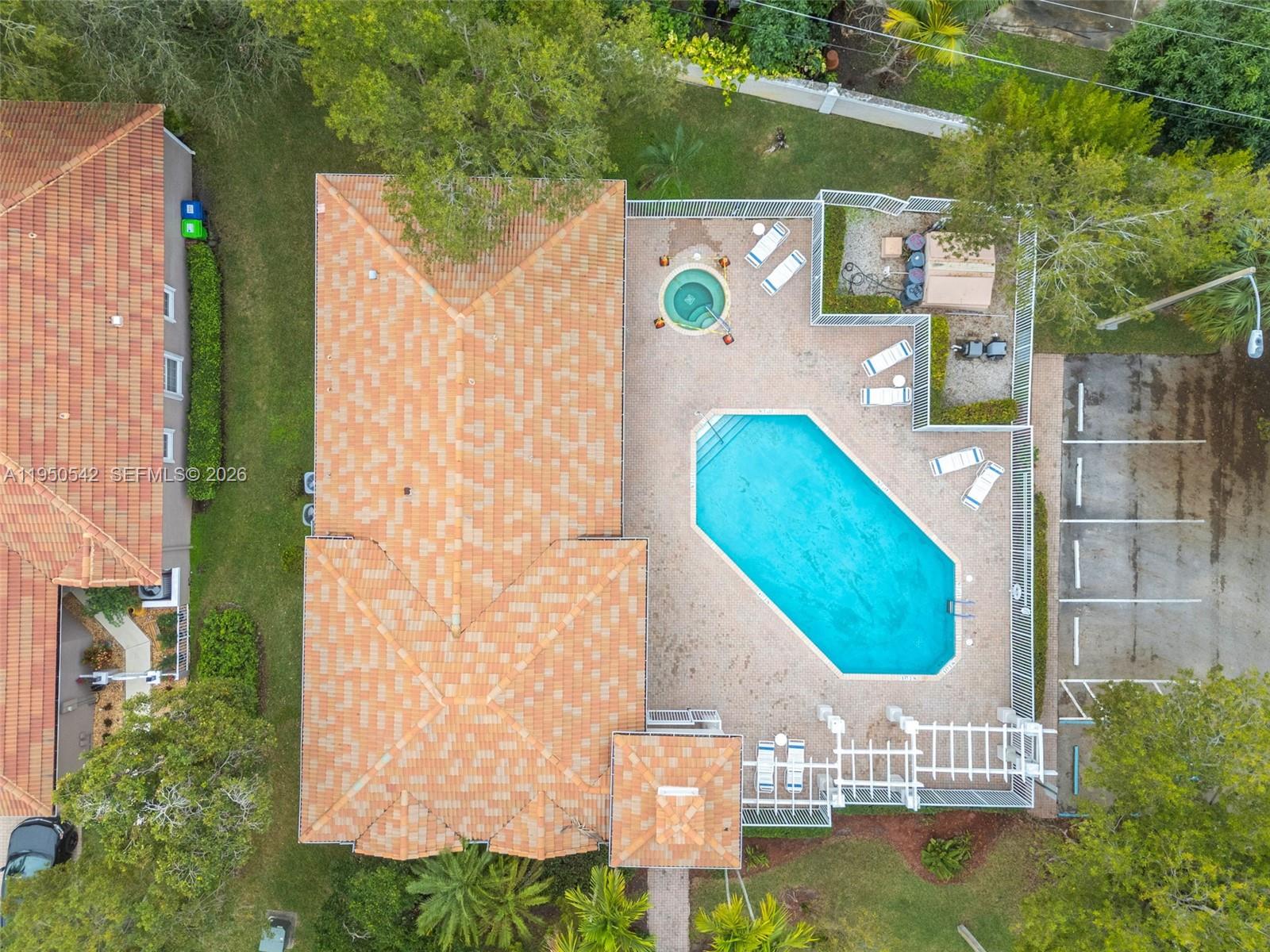 REGENCY HOMES AT SUNRISE - Residential