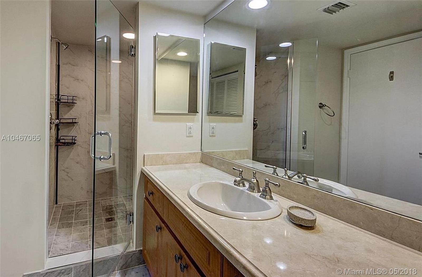 OCEANIA III CONDO - Residential Lease