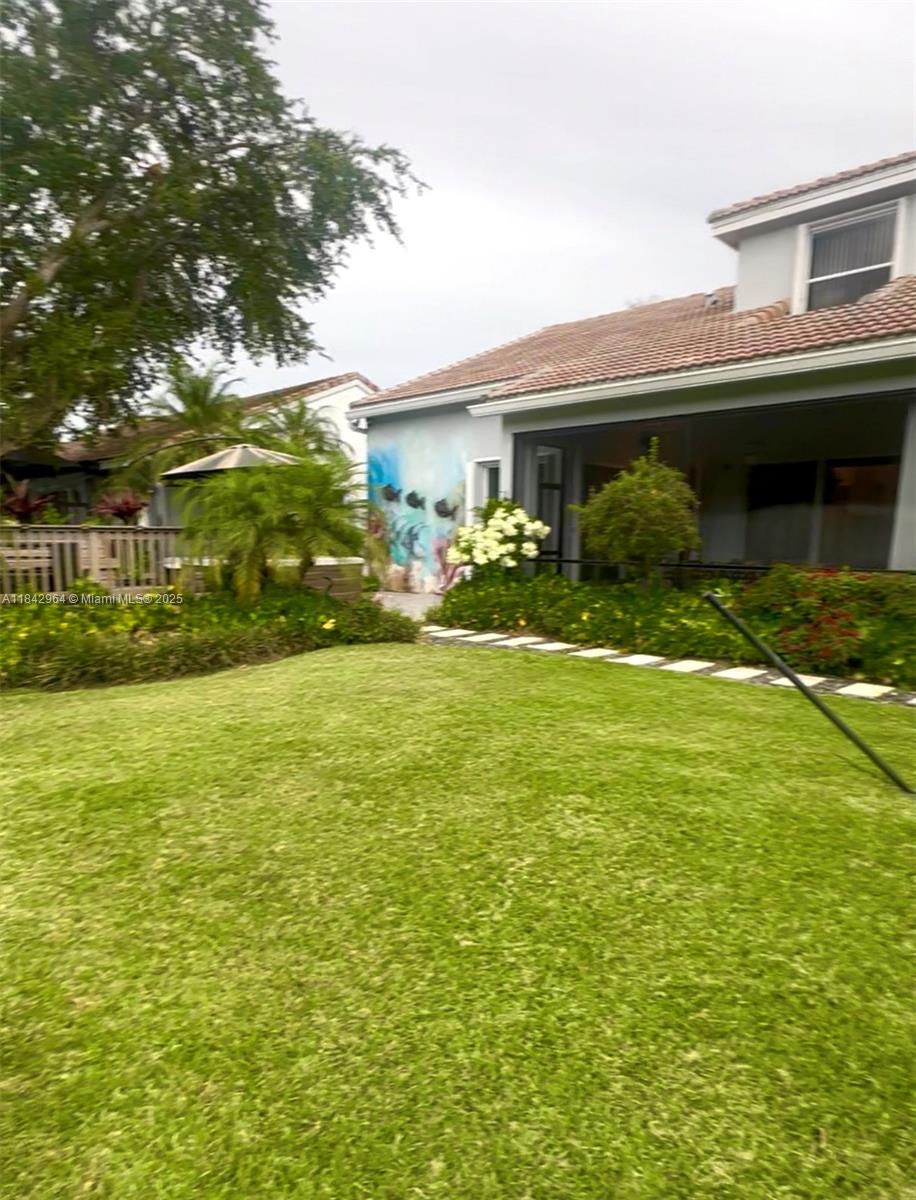 260 Montclaire Dr, Weston, FL, 33326/$1,199,000 2 260 Montclaire Dr