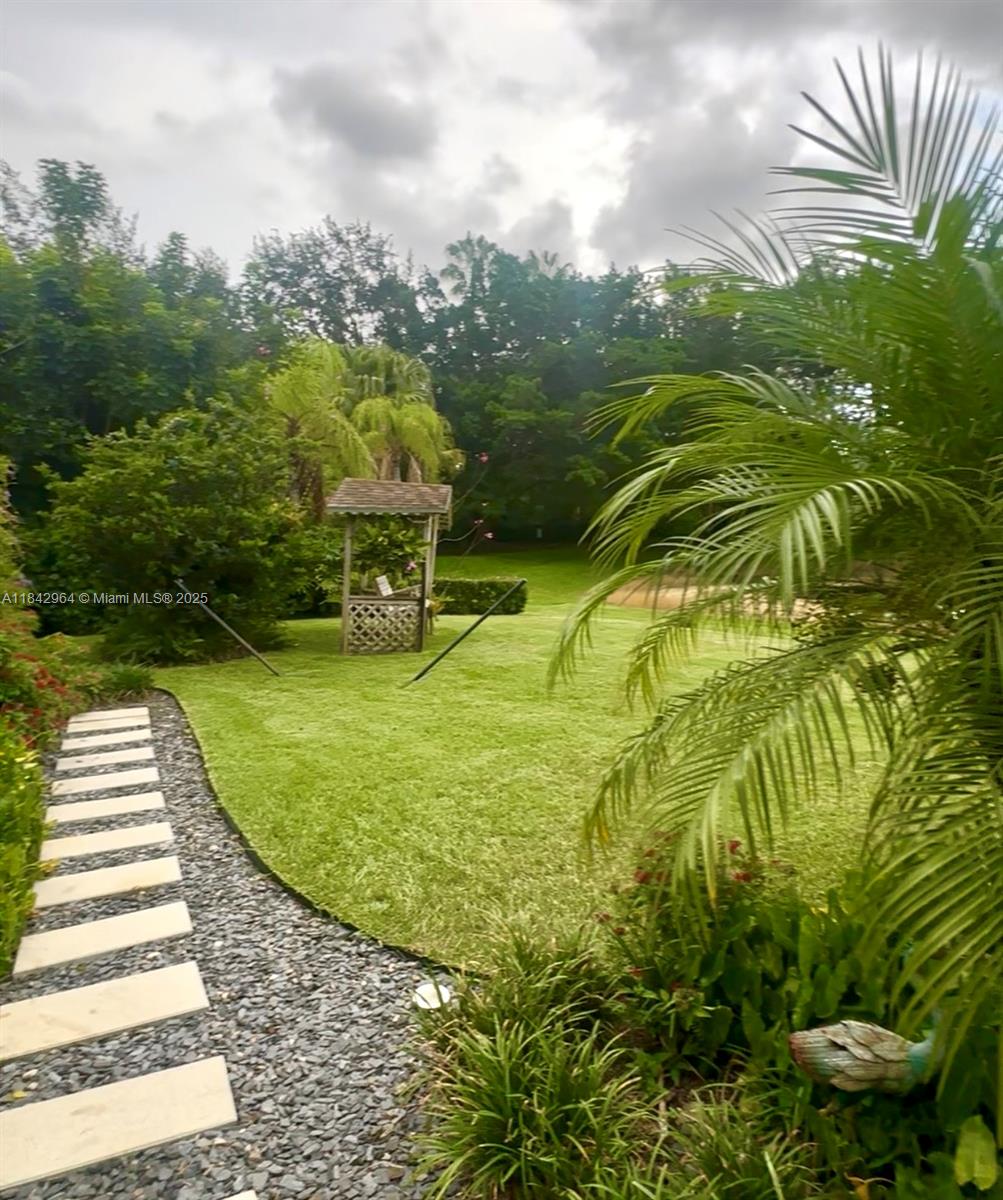 260 Montclaire Dr, Weston, FL, 33326/$1,199,000 4 260 Montclaire Dr