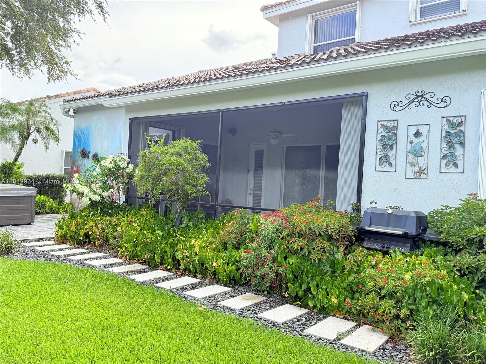 SECTOR 4 - Residential