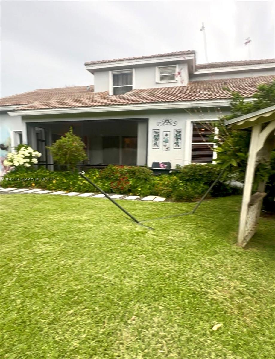 260 Montclaire Dr, Weston, FL, 33326/$1,199,000 3 260 Montclaire Dr