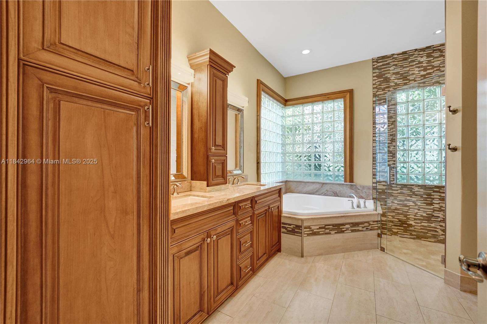 SECTOR 4 - Residential