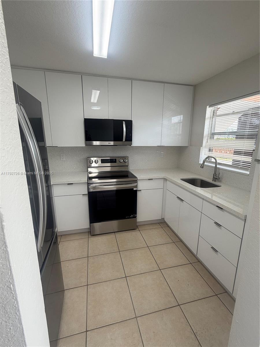 6850 W 16th Dr 119