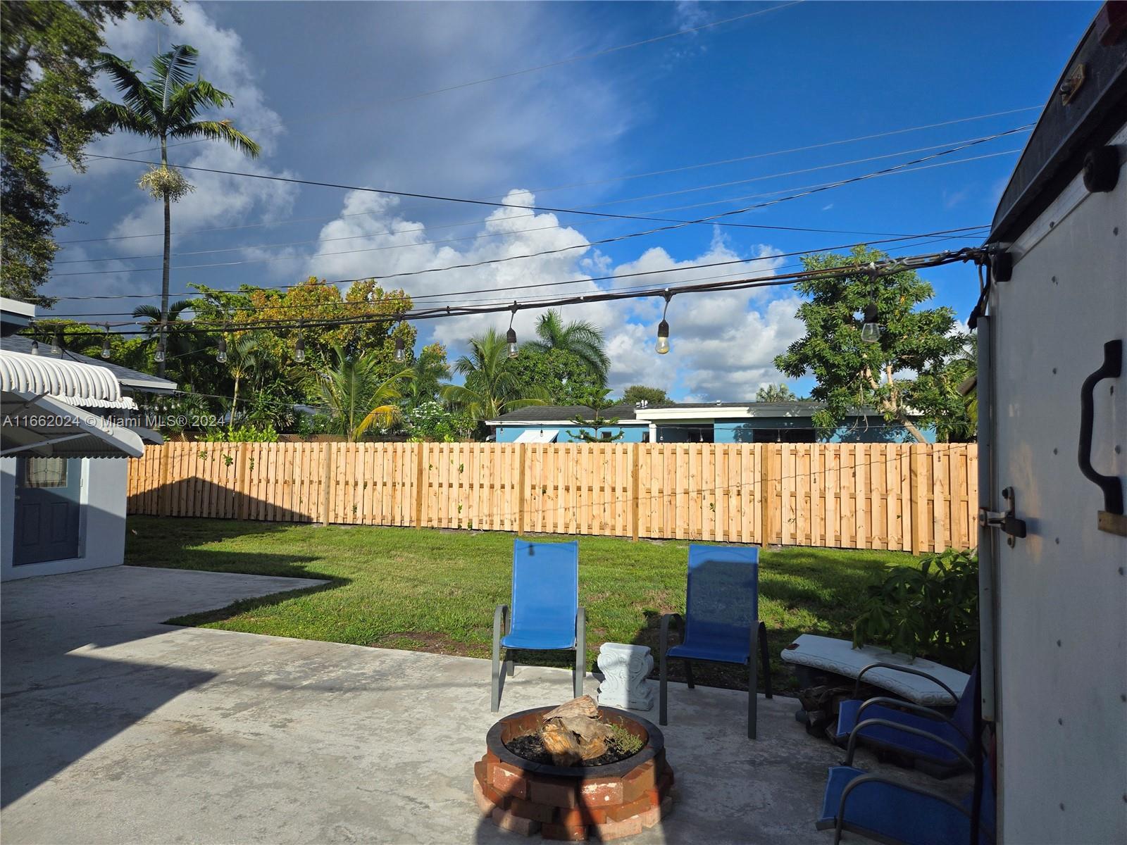 NORTH PALM BEACH VILLAGE - Residential