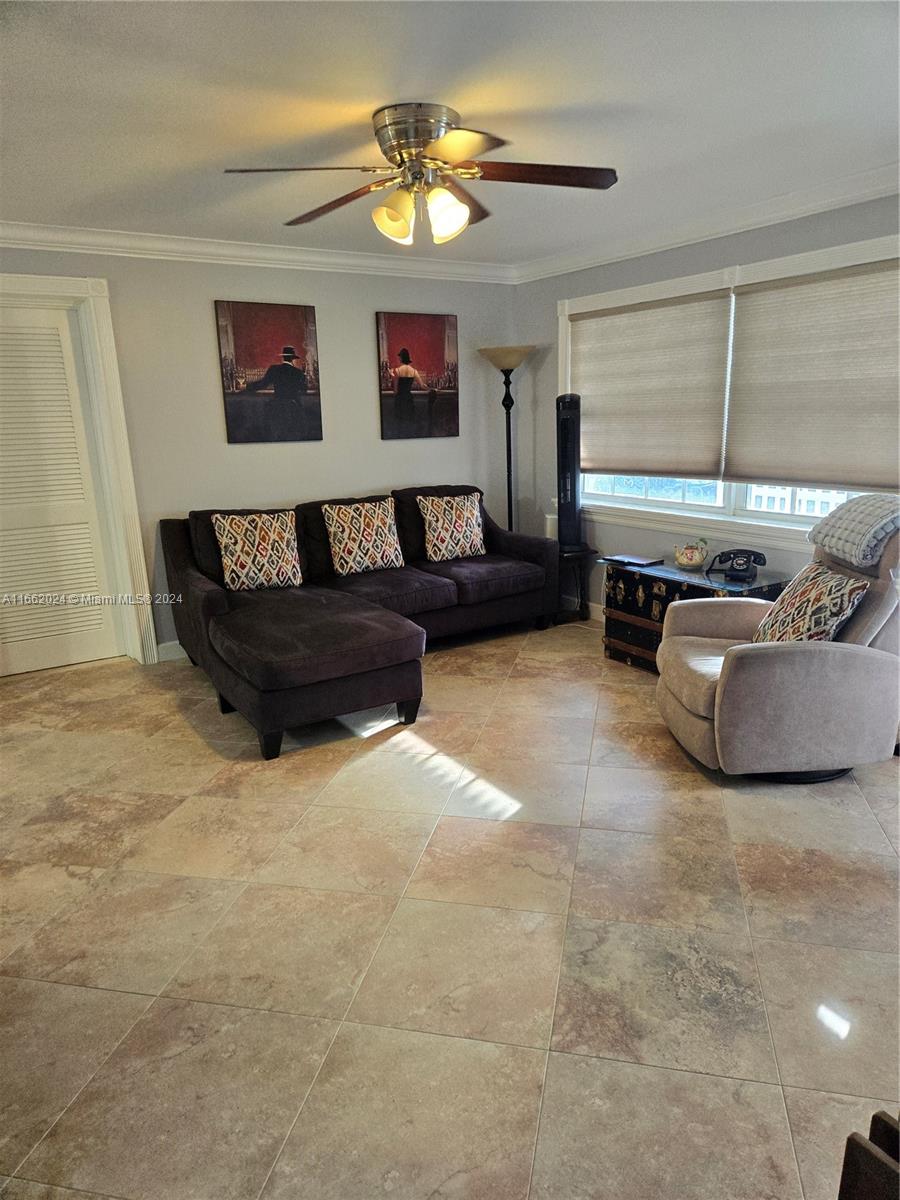 NORTH PALM BEACH VILLAGE - Residential