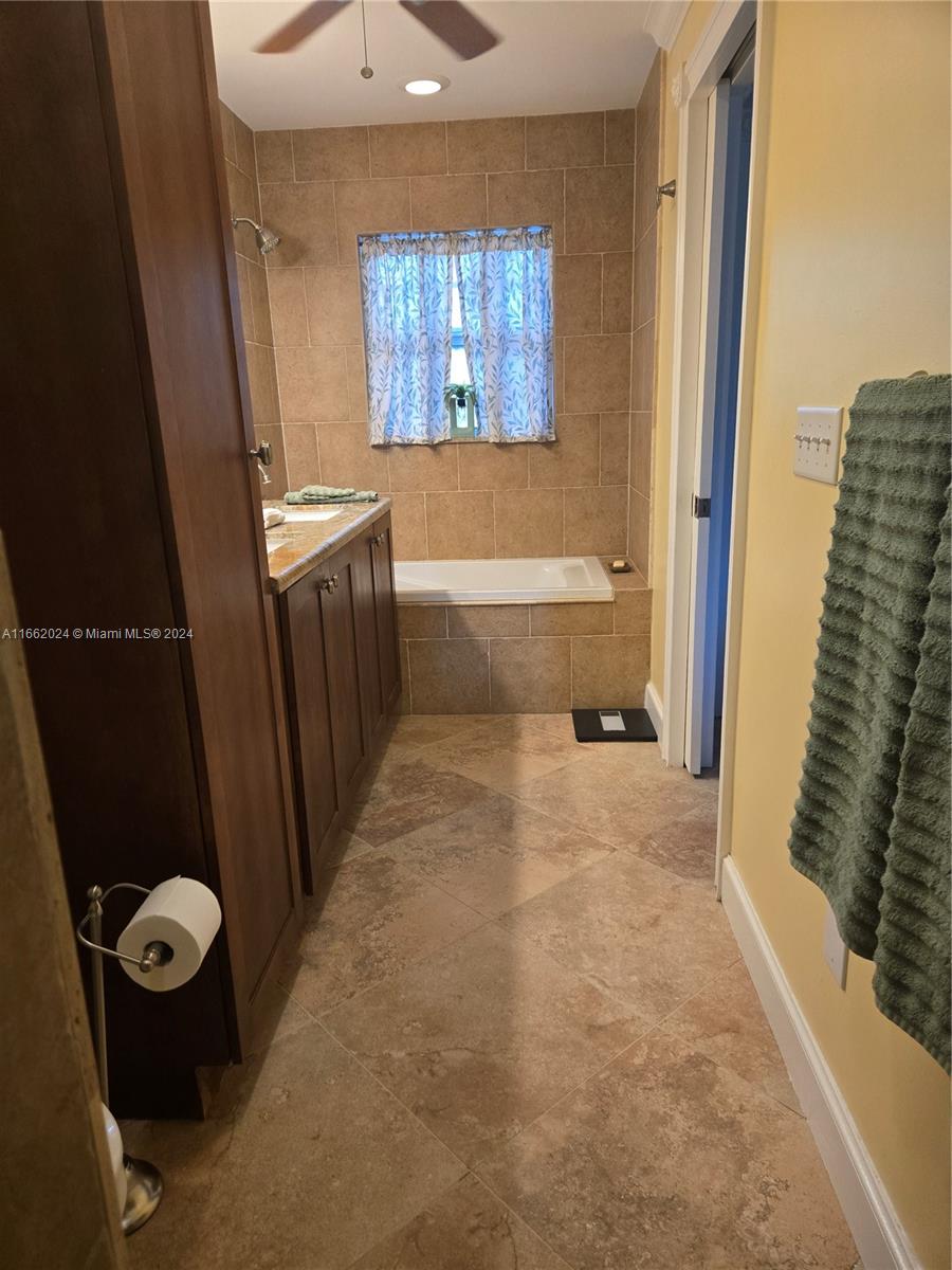 NORTH PALM BEACH VILLAGE - Residential