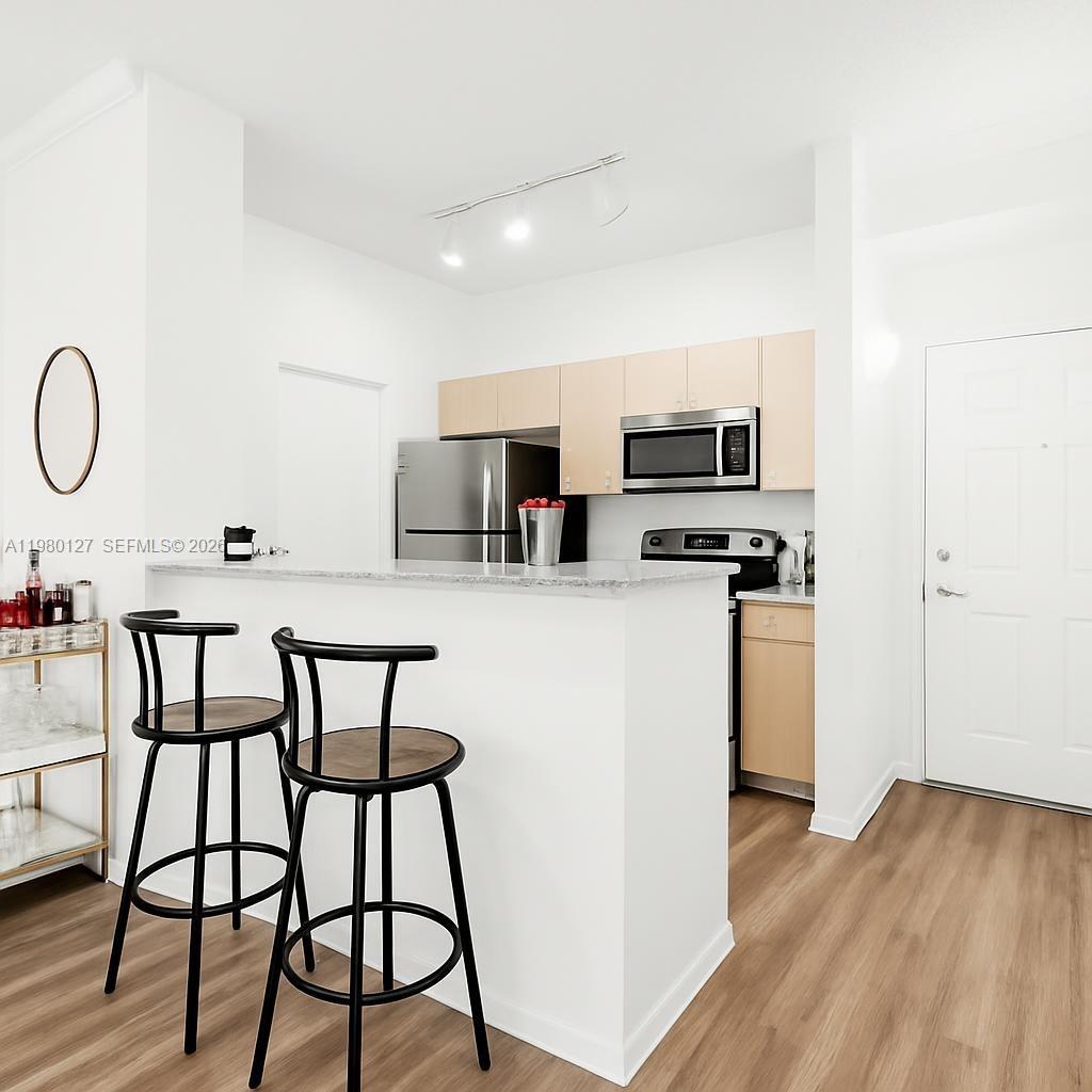 REGENT PARK CONDO - Residential