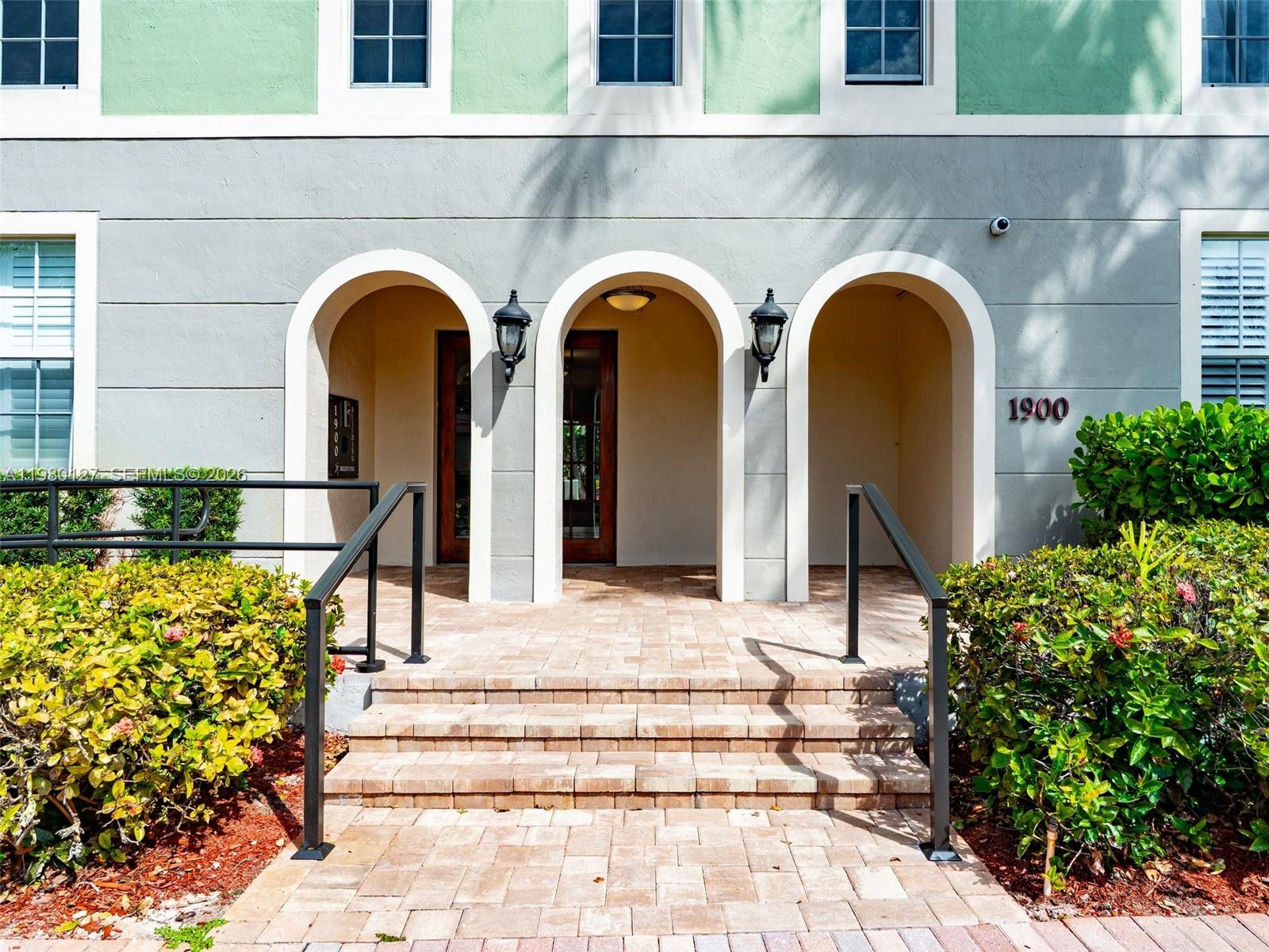 REGENT PARK CONDO - Residential