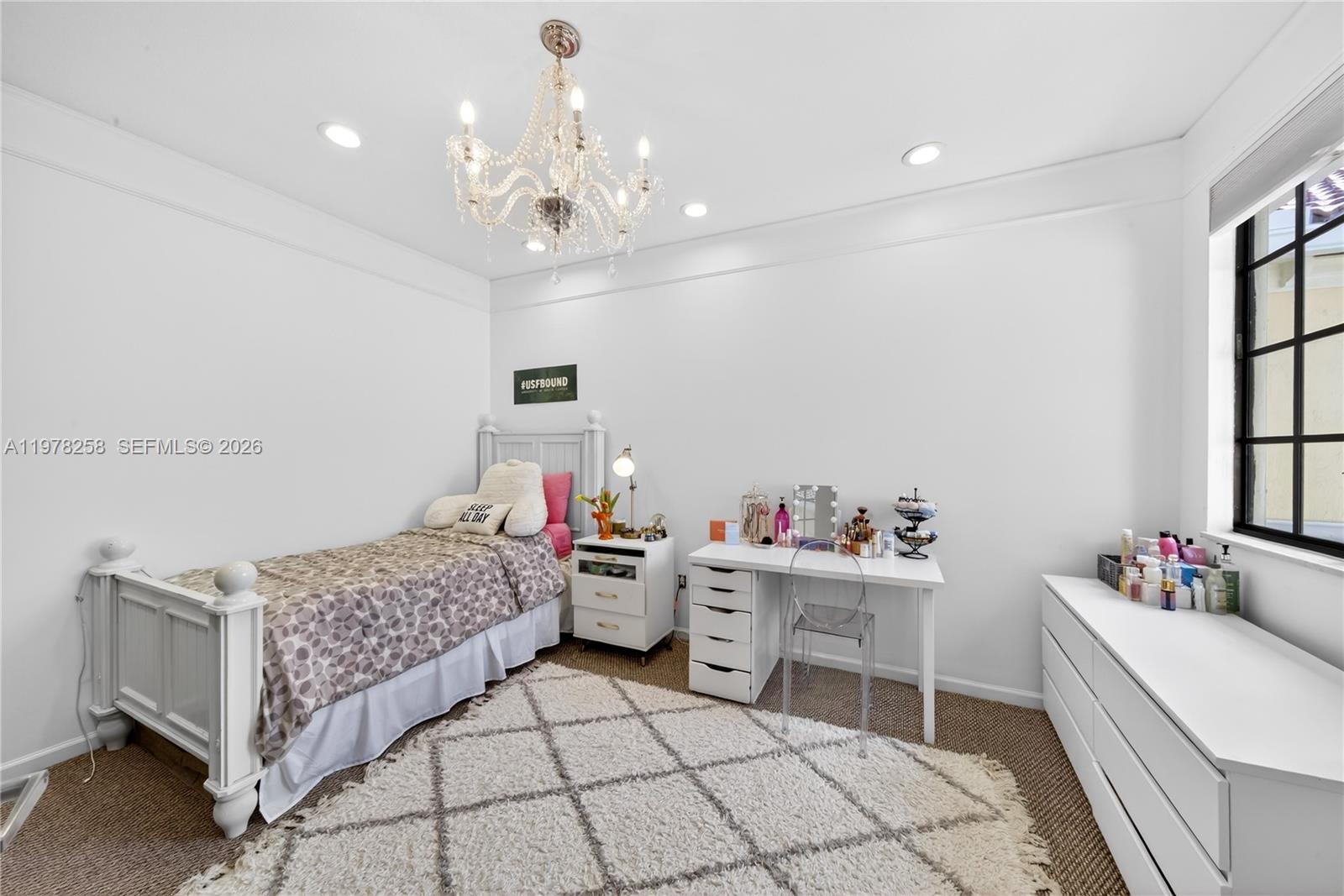 MARIPOSA POINTE AT WESTON - Residential