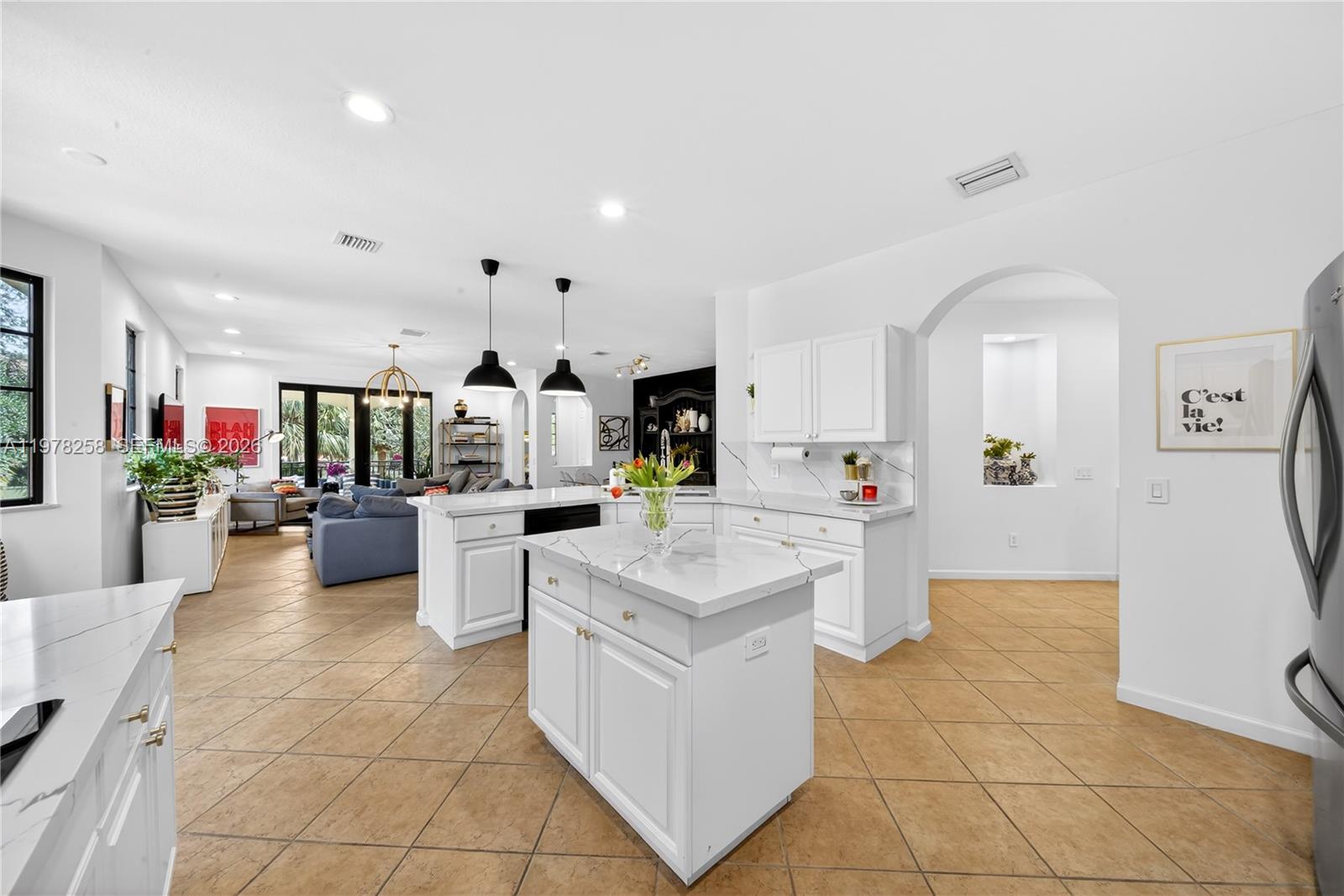 MARIPOSA POINTE AT WESTON - Residential