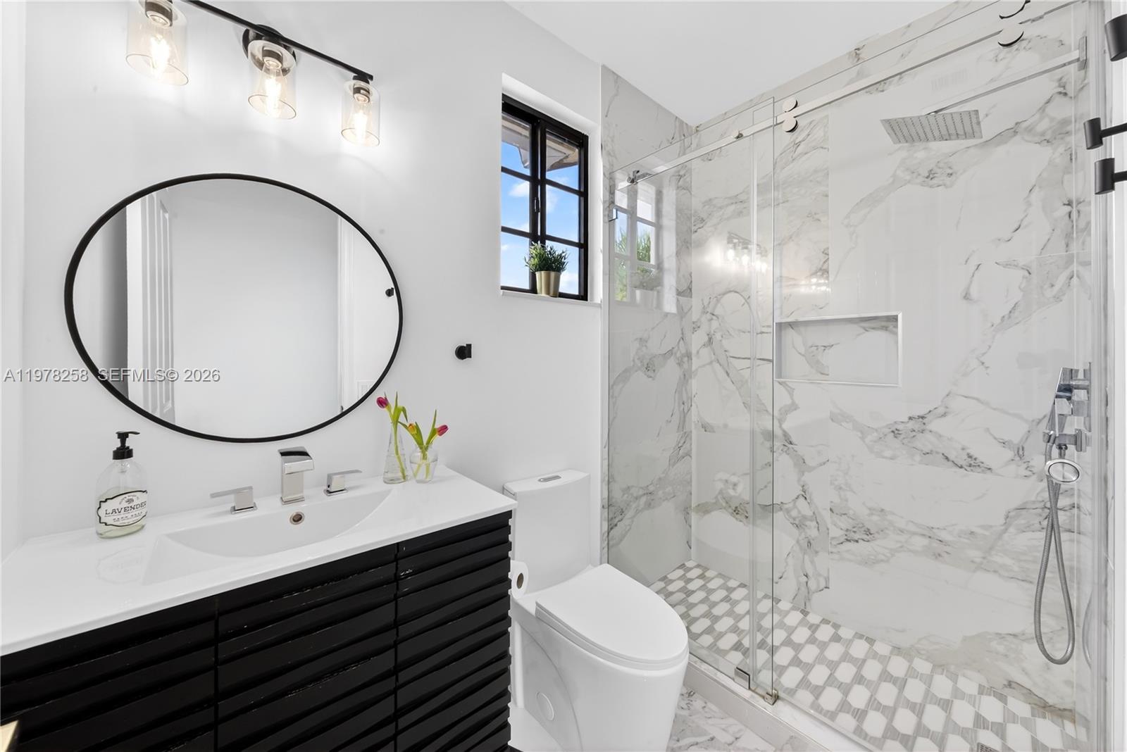 MARIPOSA POINTE AT WESTON - Residential