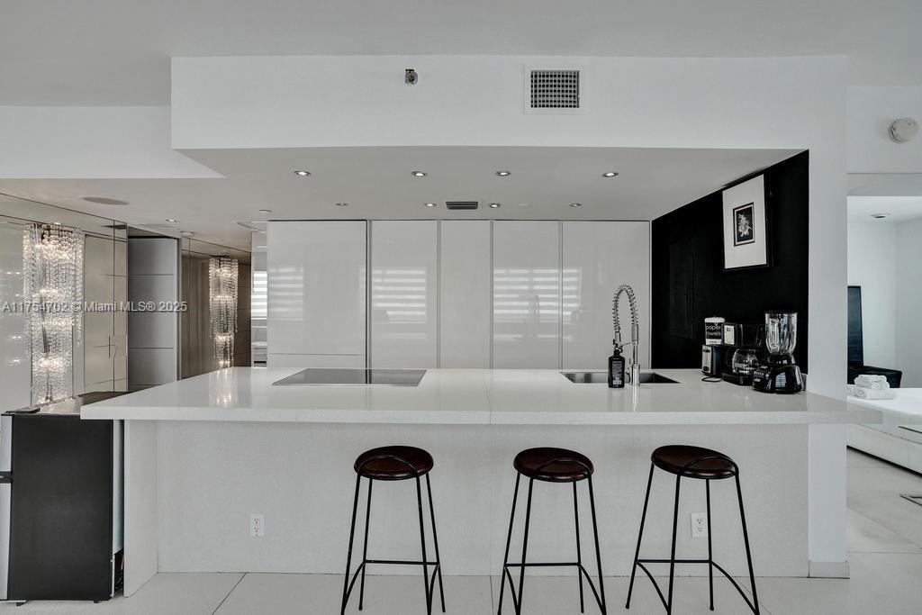 CASA GRANDE CONDO - Residential