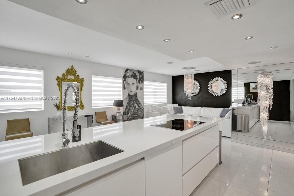 CASA GRANDE CONDO - Residential
