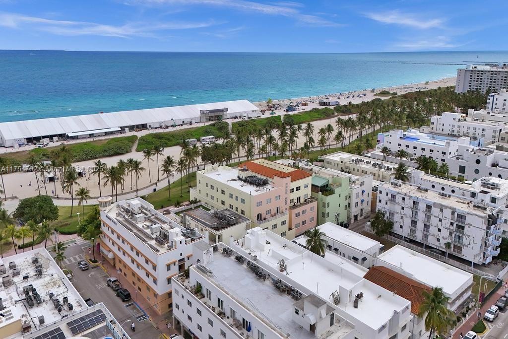 834 Ocean Dr 507/509