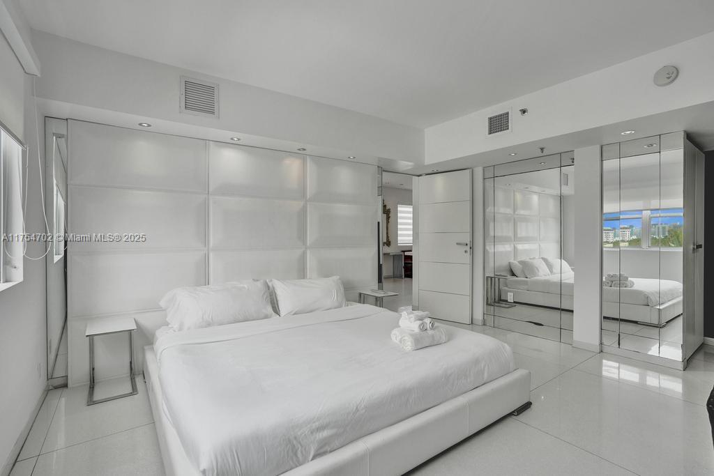 CASA GRANDE CONDO - Residential