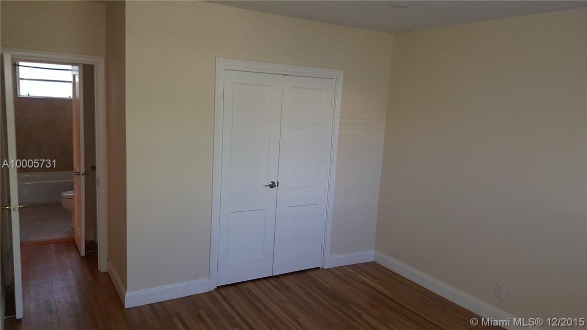 41st St Bus - Residential Lease