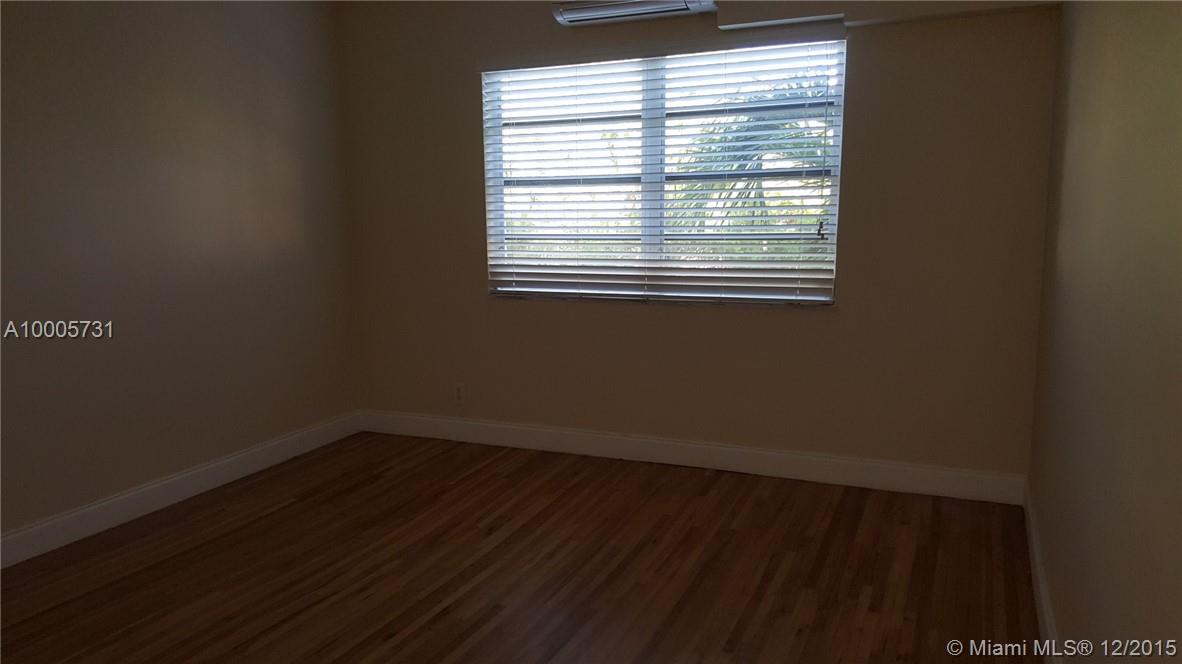 41st St Bus - Residential Lease