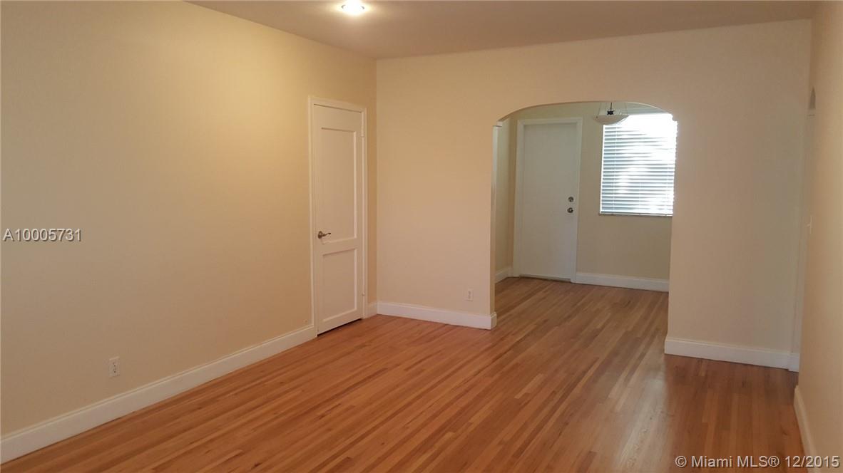 41st St Bus - Residential Lease