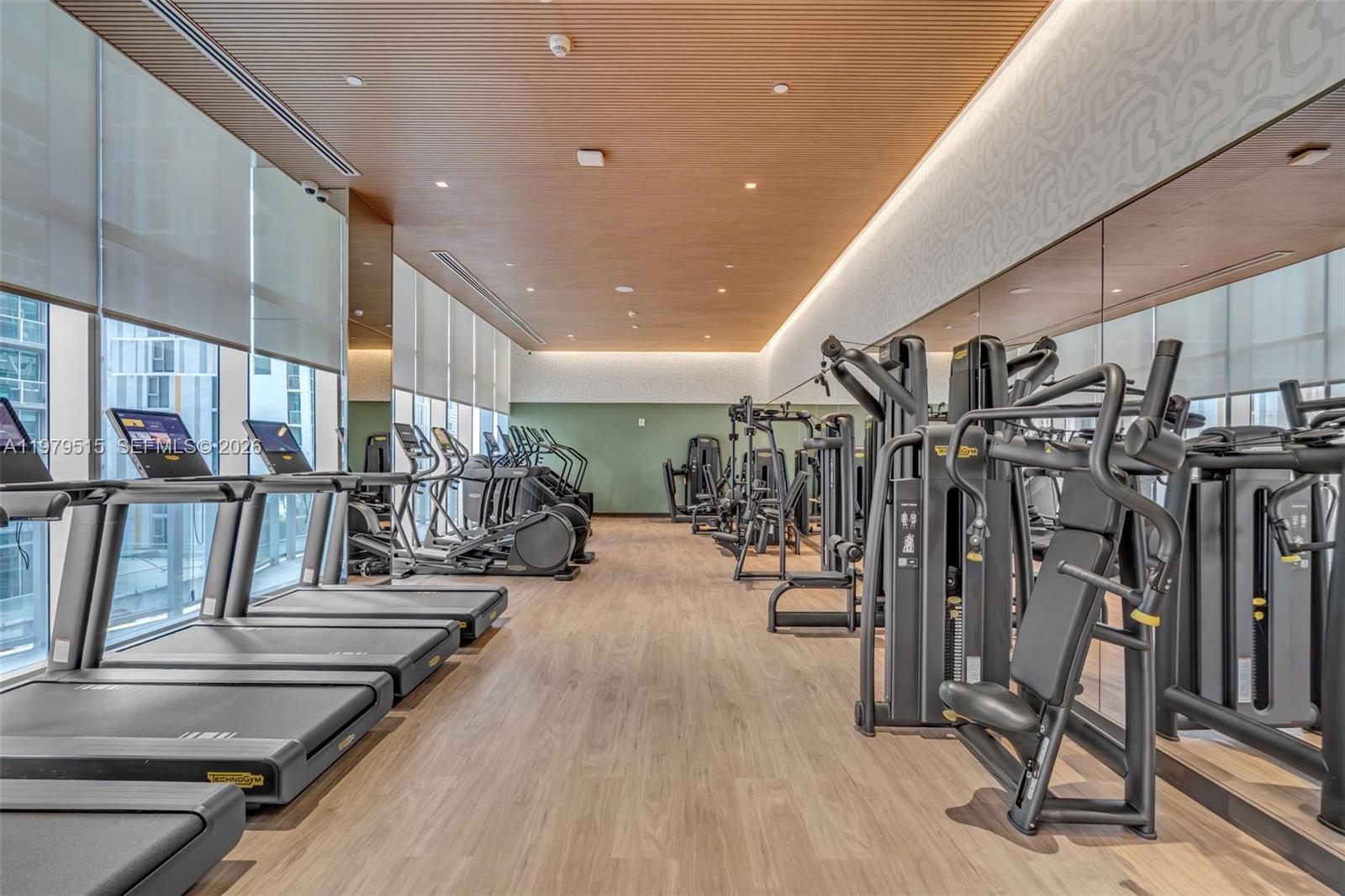 VICEROY BRICKELL - Residential Lease
