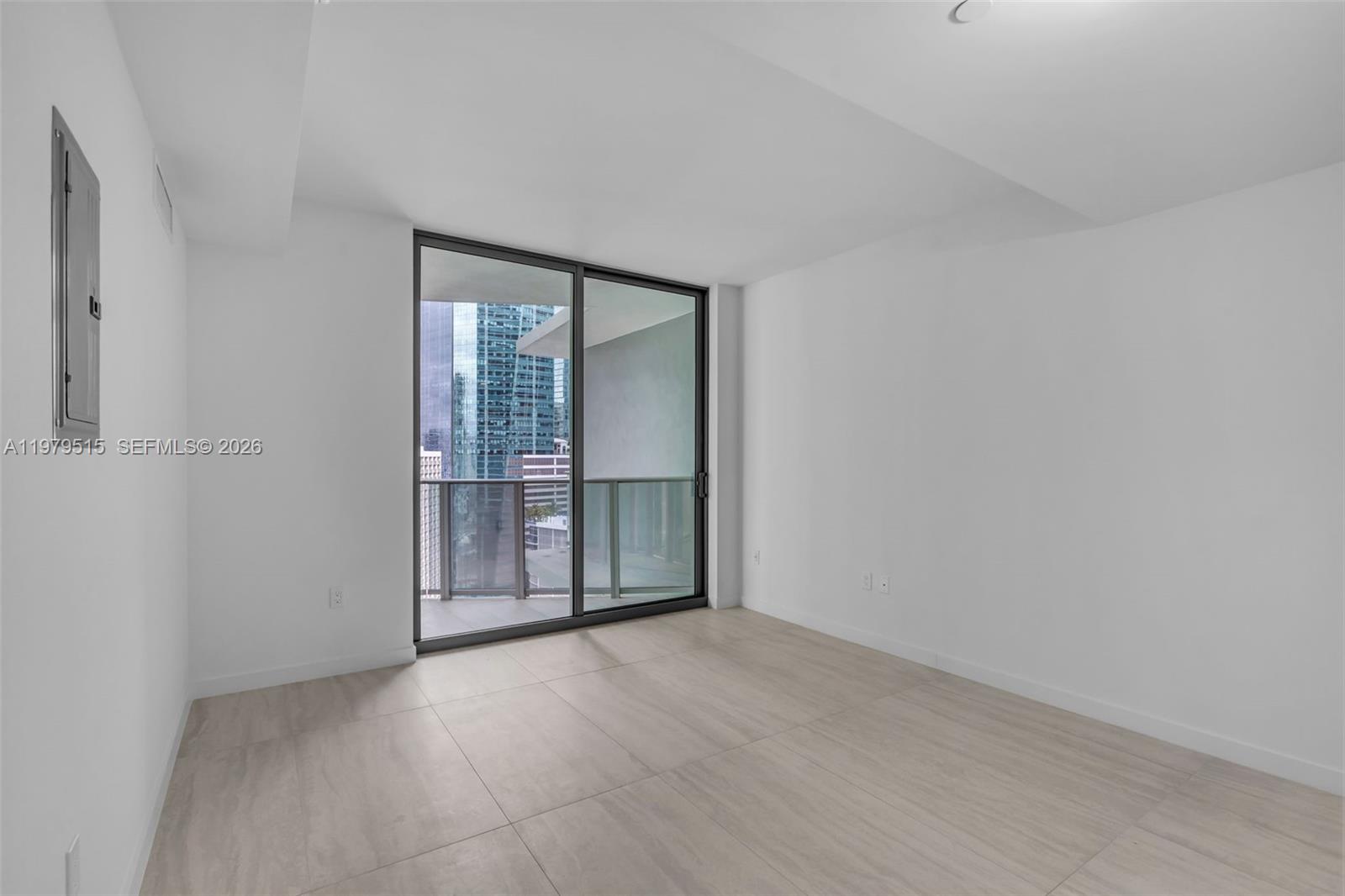 VICEROY BRICKELL - Residential Lease