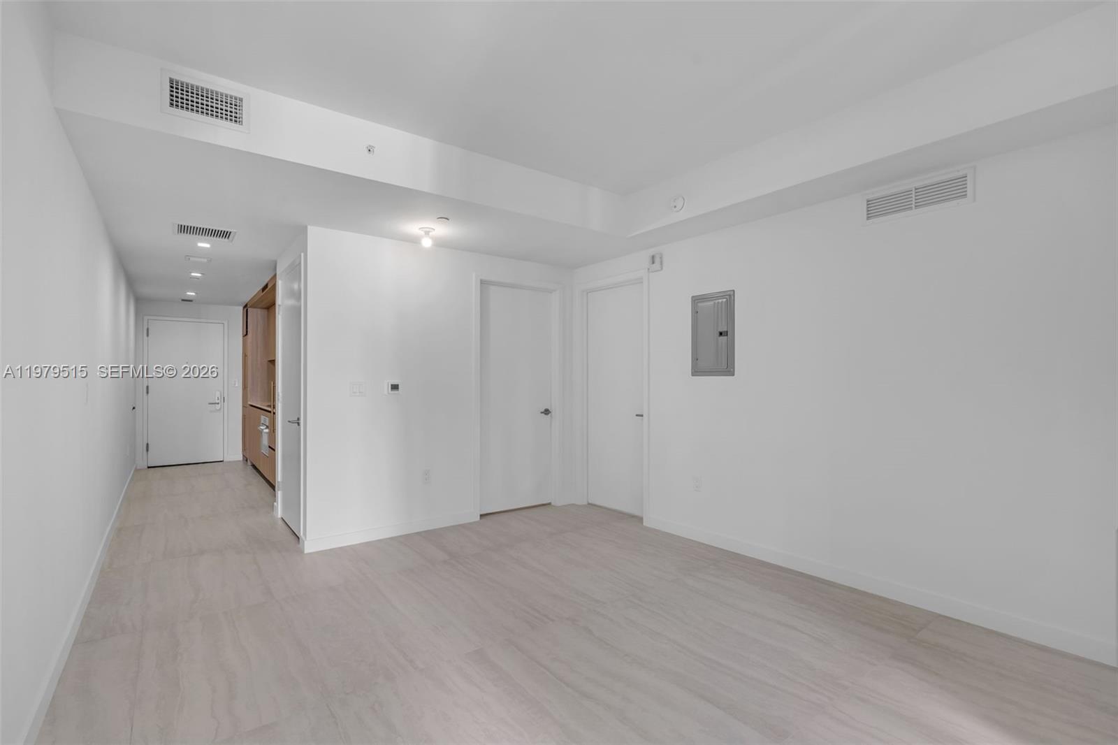 VICEROY BRICKELL - Residential Lease