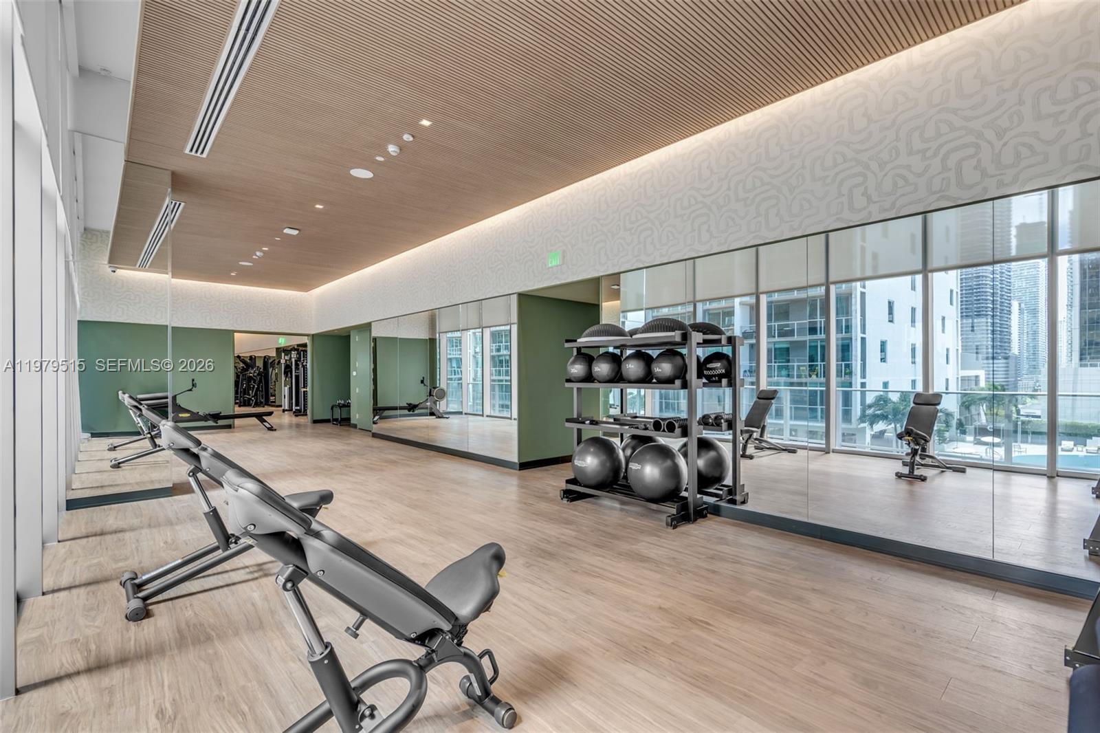 VICEROY BRICKELL - Residential Lease