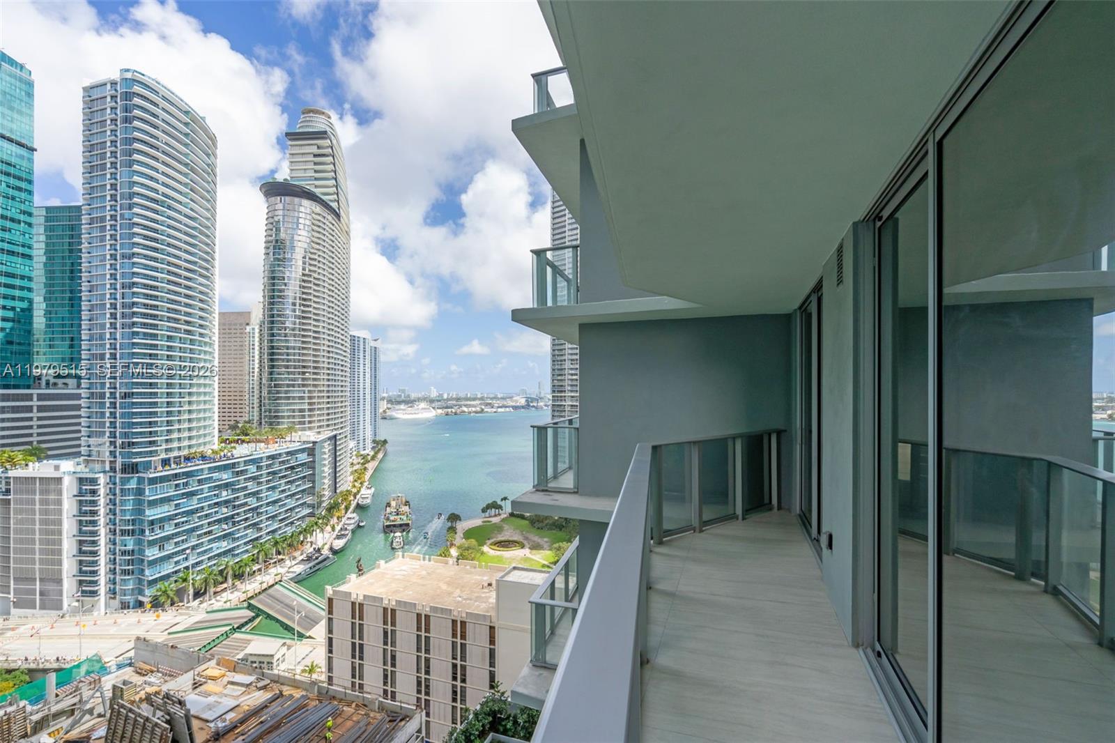 VICEROY BRICKELL - Residential Lease