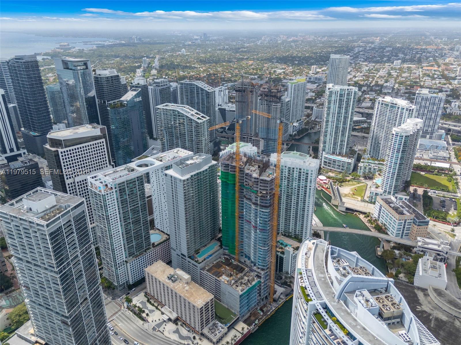 VICEROY BRICKELL - Residential Lease