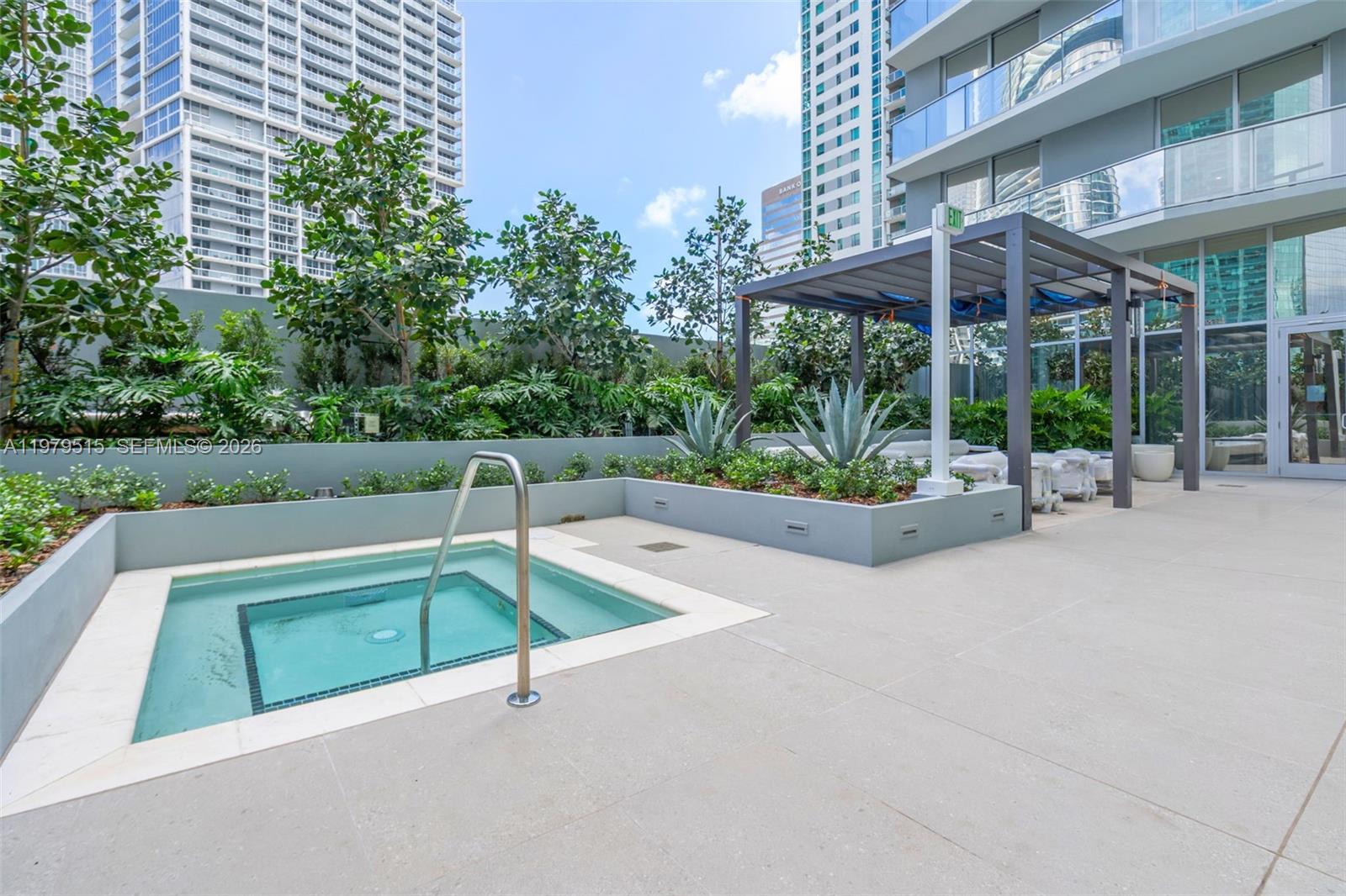 VICEROY BRICKELL - Residential Lease