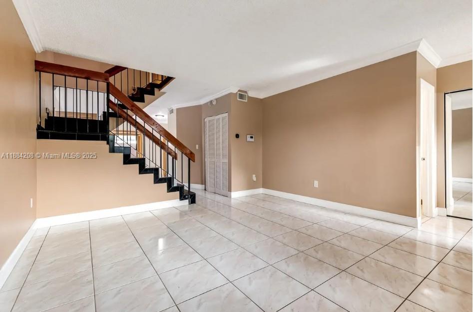 ODA HOMES CONDO - Residential Lease