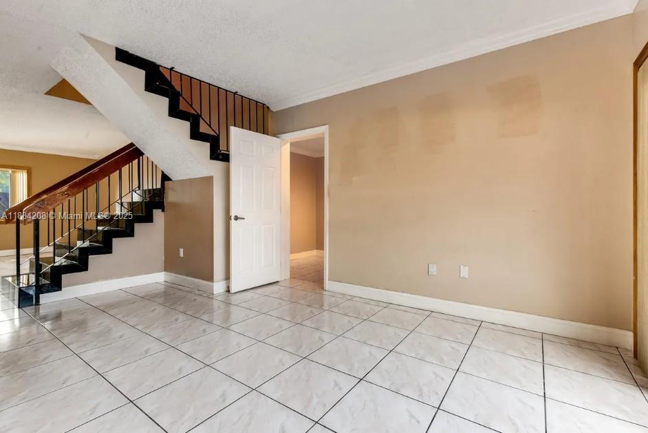 ODA HOMES CONDO - Residential Lease