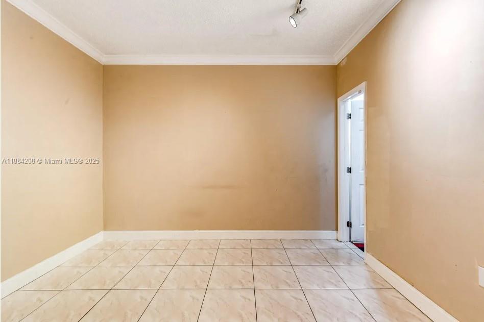 ODA HOMES CONDO - Residential Lease