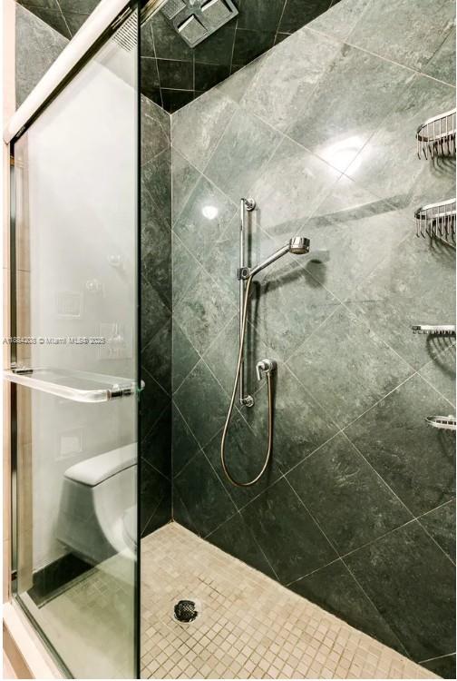 ODA HOMES CONDO - Residential Lease