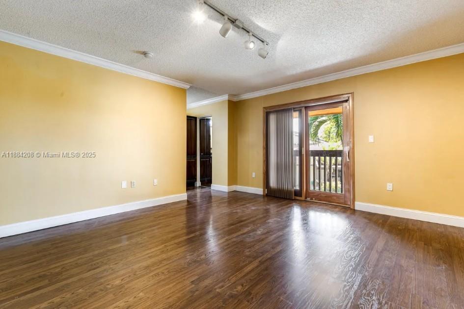 ODA HOMES CONDO - Residential Lease