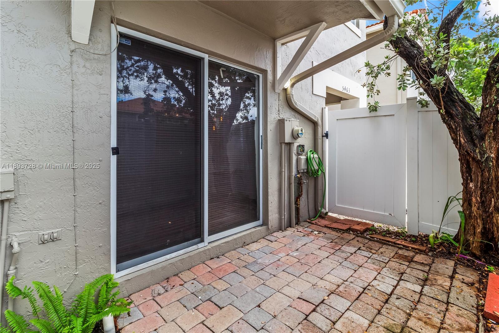 SOMERSET FOUR REPLAT - Residential