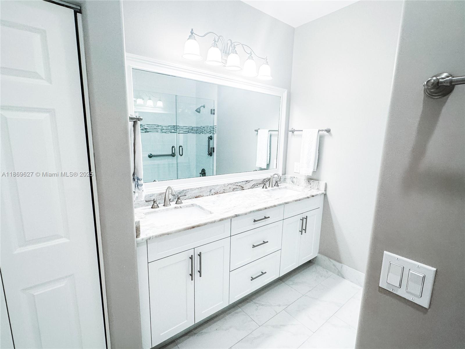 Victoria Mews - Residential Lease