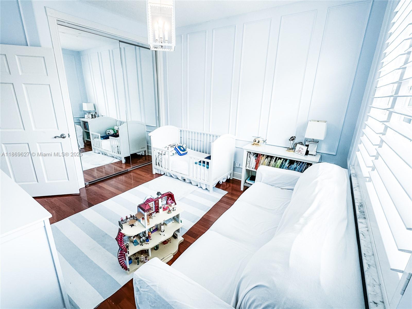 Victoria Mews - Residential Lease